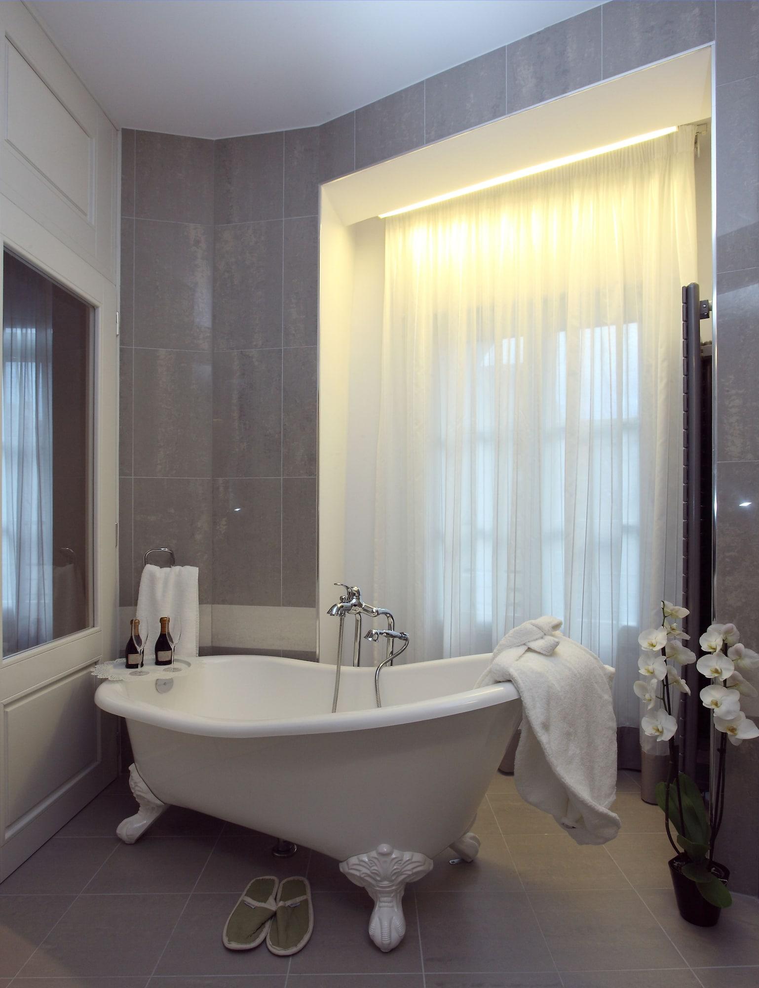Hotel Metropolis Yanya Dış mekan fotoğraf
