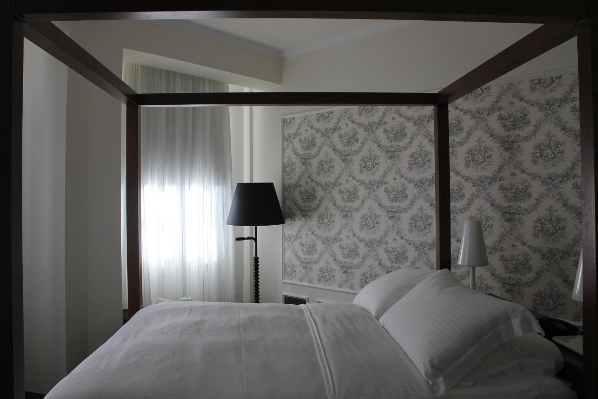 Hotel Metropolis Yanya Dış mekan fotoğraf