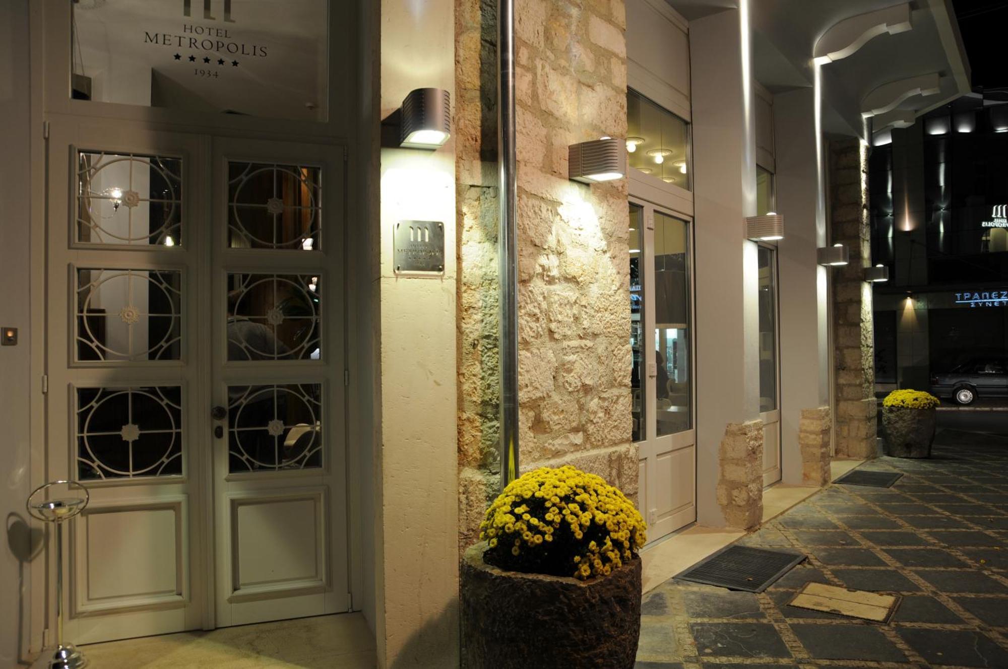 Hotel Metropolis Yanya Dış mekan fotoğraf