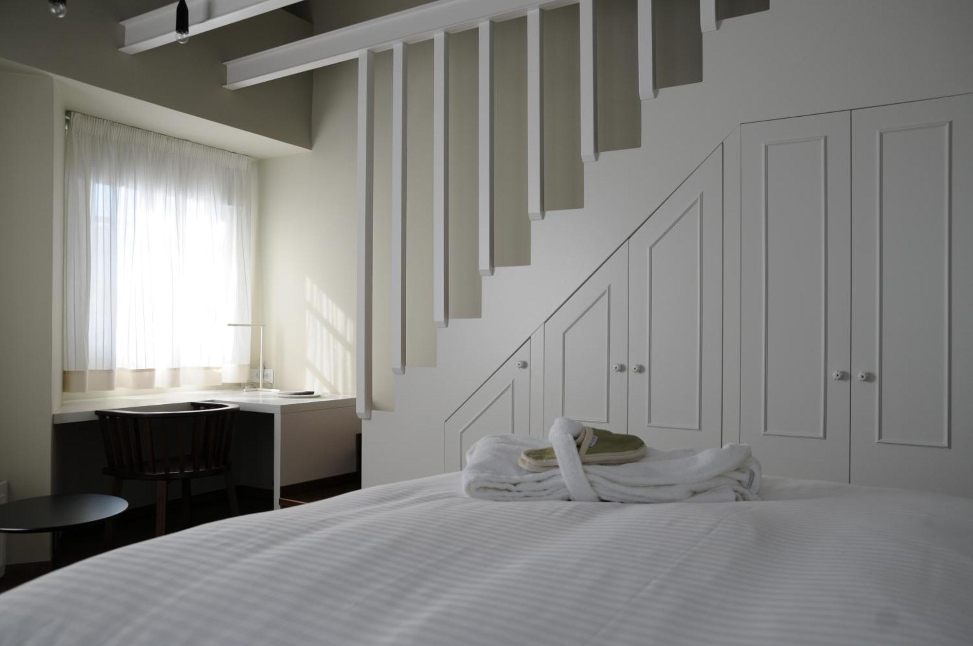 Hotel Metropolis Yanya Dış mekan fotoğraf
