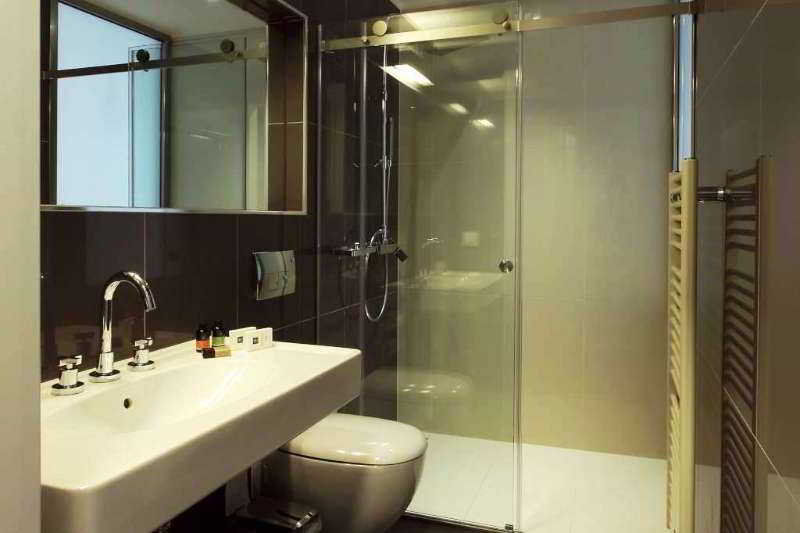 Hotel Metropolis Yanya Dış mekan fotoğraf